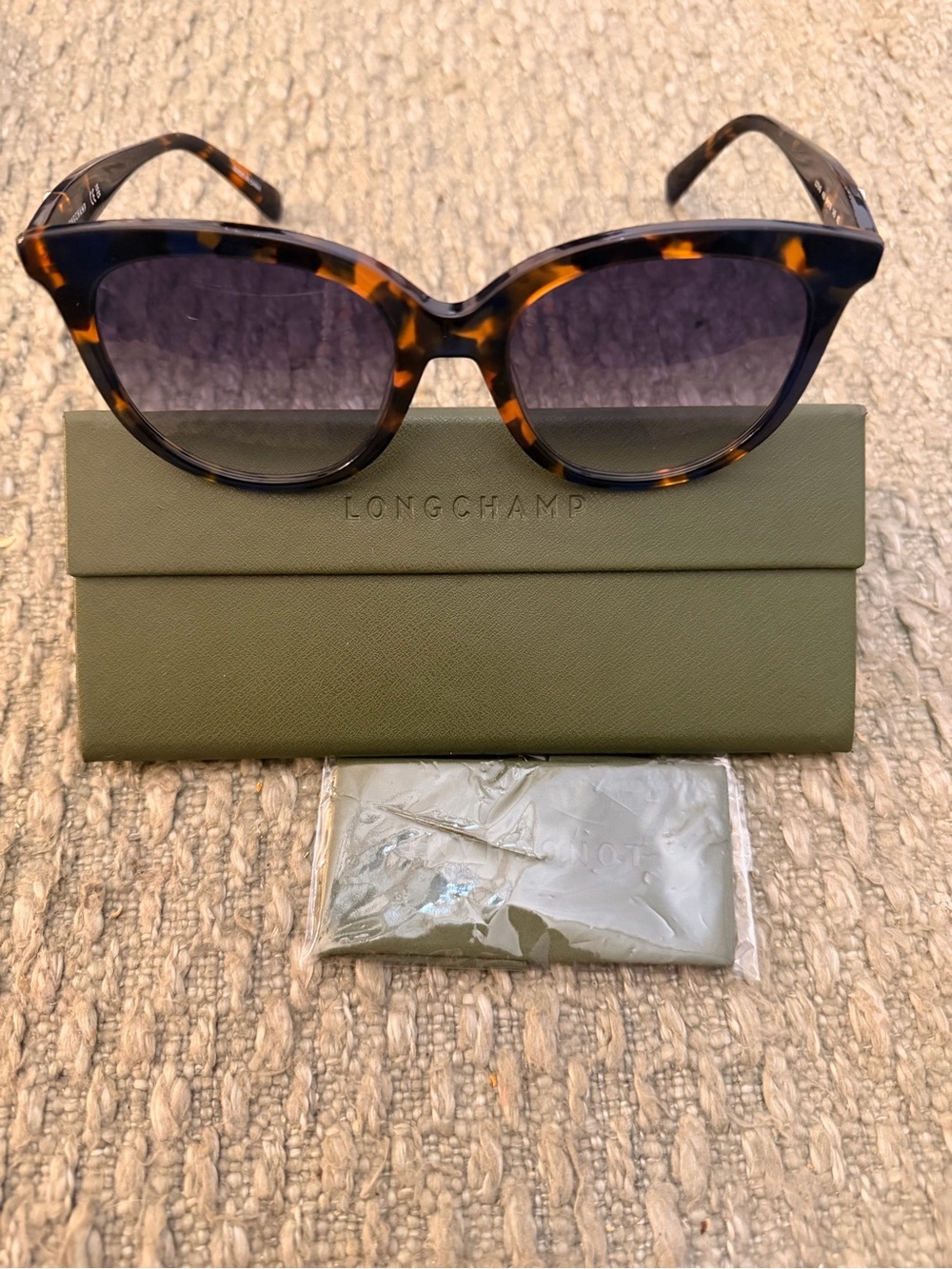 Longchamp Tortoise Cat-Eye Sunglasses with Brown Gradient Lenses